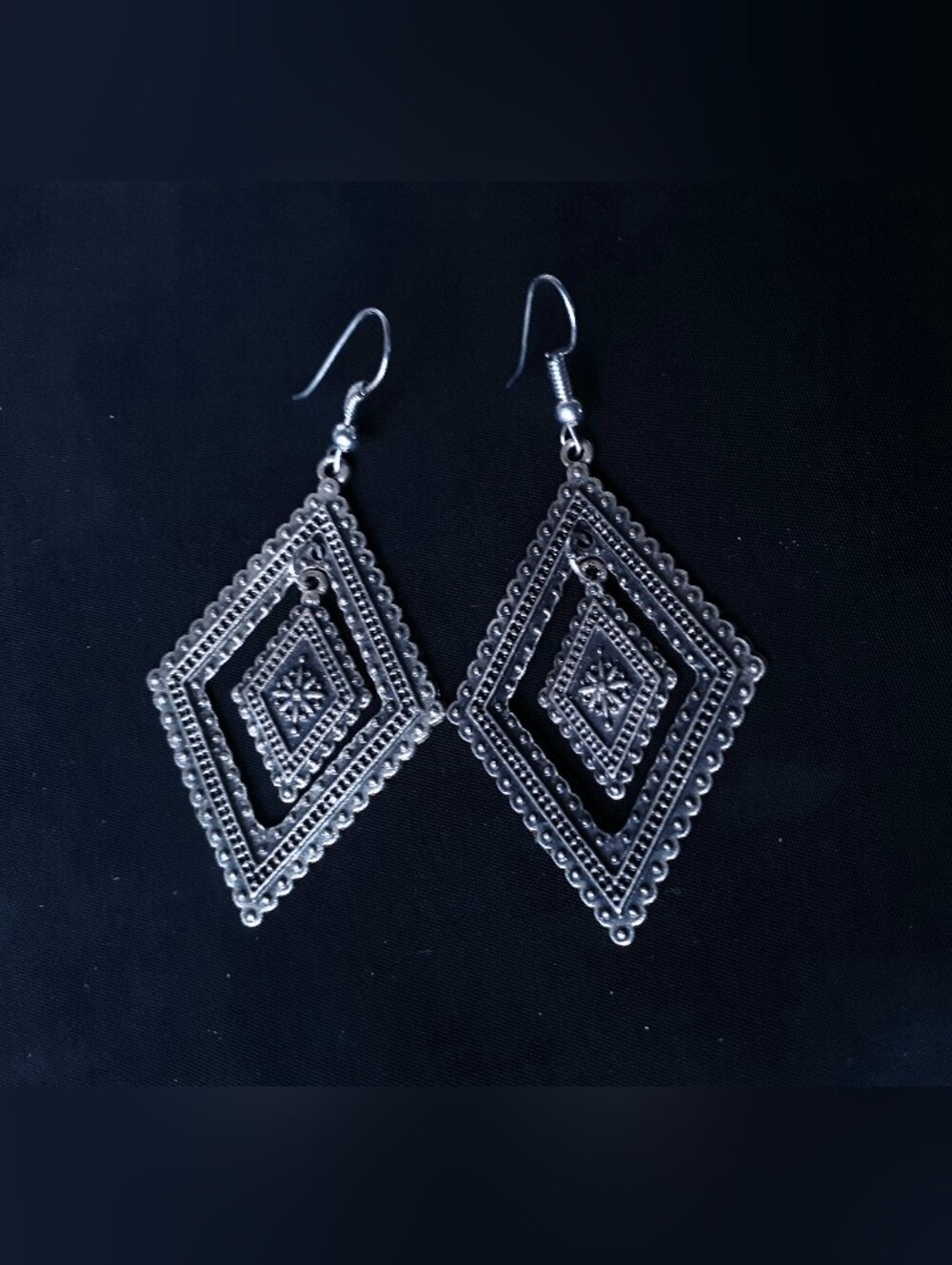Silver Diamond-shaped Dangle Earrings